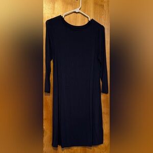 Amazon Essentials Navy V-Neck Tee